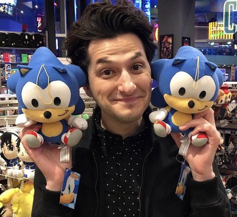 Ben Schwartz, Parks N Rec, Voice Actor, Film Movie, Comedians, Crossover, Sonic, Media, On Instagram