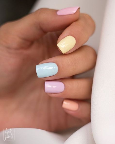 Pastel Nails Ideas, Multicolored Nails, Pastel Nails Designs, Simple Gel Nails, Cute Gel Nails, Short Acrylic Nails Designs, Pastel Nails, Dipped Nails, Dream Nails