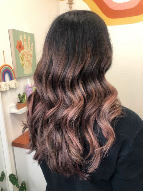 Rose Brown Highlights On Dark Hair, Blush Highlights Hair Brunette, Dark Hair Rose Gold Highlights, Rose Gold Balayage Black Hair, Rose Gold Highlights Brunette Dark Brown, Pink Brown Balayage, Rose Gold Peekaboo Highlights, Rose Gold Balayage Brunettes Dark, Rose Gold Highlights Brunette