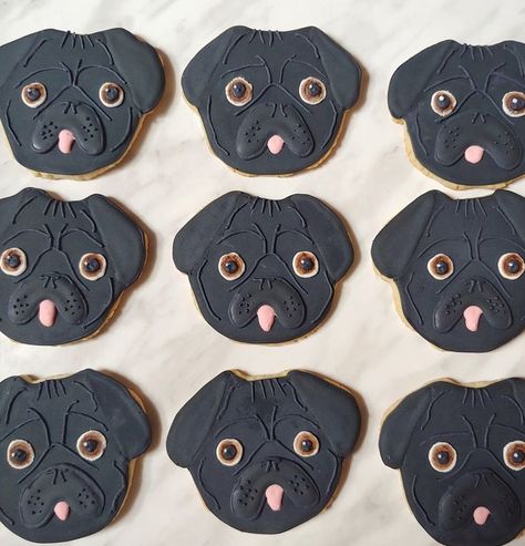 Pug Cookies, Cupcakes Ideas, Black Pug, Sweet 16, Sugar Cookies, Pug, Cupcake Cakes, Sugar Cookie, Baking