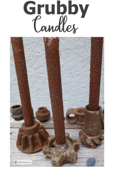 How To Make Primitive Candles, How To Make Grubby Candles, Diy Primitive Candles, Grunge Candles, Primitive Decorating Ideas, Rustic Porch Decor, Primitive Crafts Diy, Grunge Candle, Funky Crafts