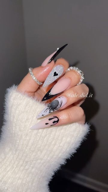 Basic Witch, Glitter Top, Brown Nails, Ghost Faces, Soft Serve, Almond Nails, French Nails, Halloween Nails, Fall Trends