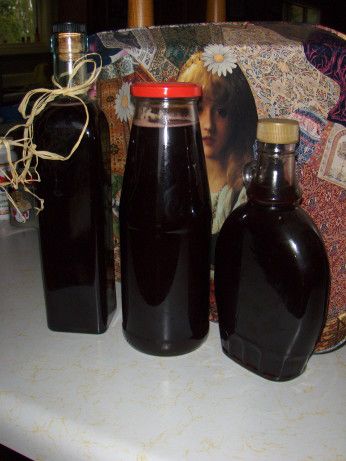 Elderberry Vinegar Elderberry Vinegar, Raspberry Vinegar, Elderberry Recipes, Clean Bottle, White Wine Vinegar, Dietary Fiber, Saturated Fat, Serving Size, Chutney