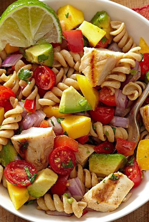 Cilantro Ideas, Cilantro Pasta, Lime Pasta, Salad Cilantro, Southwest Pasta Salad, Low Calorie Pasta, Healthy Pasta Salad Recipes, Pasta Calories, Healthy Pasta Salad