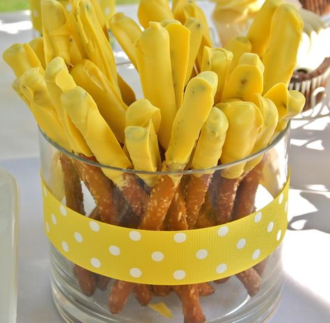 you are my sunshine birthday party | ... of 14: Birthday "My Little Sunshine 1st Birthday" | Catch My Party Yellow Desserts, Sunflower Birthday Parties, Dipped Pretzel Rods, Sunshine First Birthday, Sunshine Birthday Parties, Chocolate Covered Pretzel Rods, Sunflower Party, Chocolate Dipped Pretzels, Sunflower Baby Showers