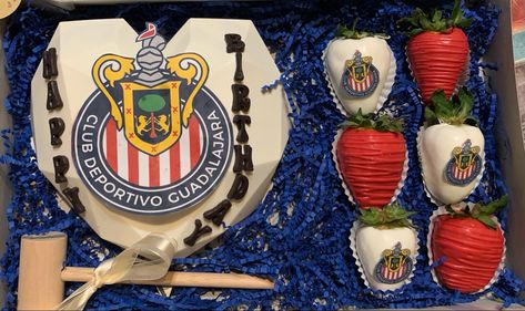 Chivas breakable heart Bday Basket, Strawberry Business, Soccer Cookies, Sweet Business, Breakable Hearts, Breakable Heart, Chocolate Covered Strawberries Bouquet, Dads Birthday, Strawberry Gifts