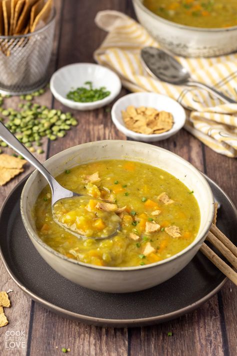 Embrace the chilly season with a bowl of my warming split pea soup. This creamy, hearty winter soup is easy to make and naturally vegan, a soul-soothing winter soup recipe that promises warmth and comfort in every spoonful. You can cook this split pea soup in the instant pot or on the stove top. Click here to get this delicious soup recipe. #splitpeasoup #wintersouprecipes Split Pea Soup Instant Pot, Pea Soup Instant Pot, Easy Split Pea Soup, Instant Pot Split Pea Soup, Instant Pot Split Pea, Easy Soups To Make, Vegan Split Pea Soup, Winter Squash Recipes, Soup Instant Pot