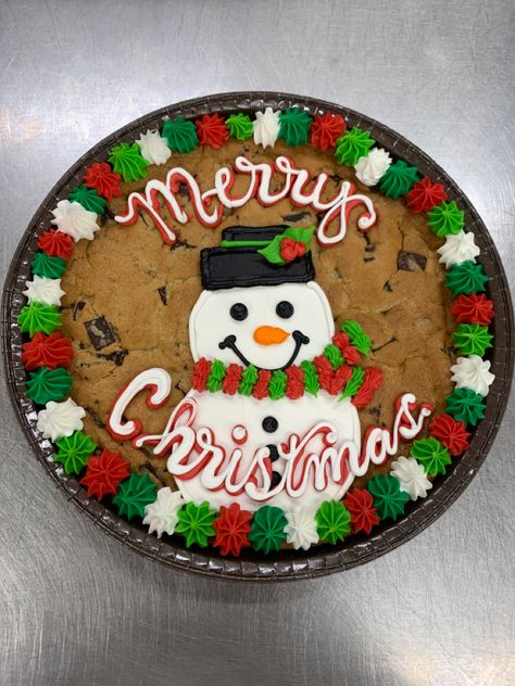 Christmas Cookie Cakes Decorated, Football Cookie Cake Designs, Christmas Message Cookies, Cookie Cake Christmas, Christmas Cookie Cake Ideas, Christmas Cookie Cake Decorating Ideas, Great American Cookie Cake Designs, Christmas Cookie Cakes, Santa Cookie Cake