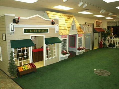 A little town Easy Flooring, Indoor Play Area, Indoor Playhouse, Basement Playroom, Home Daycare, Playroom Design, Indoor Play, Indoor Playground, Salou