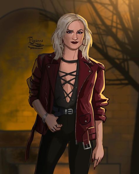 One Pin • Instagram Sabine Crescent City, Biker Lady, Biker Mom, Wolf Aesthetic, Still Picture, Crescent City, Sarah J Maas, Lady Biker, City House