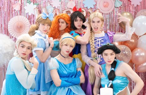 WayV on Twitter: "👑Princess Party Photos (Feat. WayV❤️)📸 ⠀ #WayV #WeiShenV #威神V… " Nct Life, Memes Kpop, Kpop Icons, Jaehyun Nct, Princess Party, Party Photos, Kpop Wallpaper, A Group, K Idols