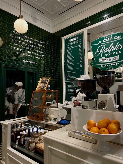 Journalist In New York Aesthetic, Ralph's Coffee New York, Cafe Aesthetic New York, New York City Coffee Shops, Nyc Cafe Interior, Nyc Coffee Aesthetic, Coffee Shops Nyc, New York Bagel Shop, New York Journalist Aesthetic