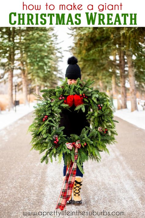 Big Christmas Ornaments, No Bake Christmas Desserts, Giant Christmas Wreath, Giants Wreath, No Bake Christmas, Outdoor Christmas Wreaths, Large Christmas Wreath, Cedar Wreath, Red Berry Wreath