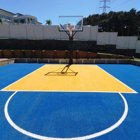 Yellow Mansion, Home Basketball Court, Basketball Courts, Play Basketball, Synthetic Turf, Artificial Turf, Netball, Concrete Slab, Artificial Grass