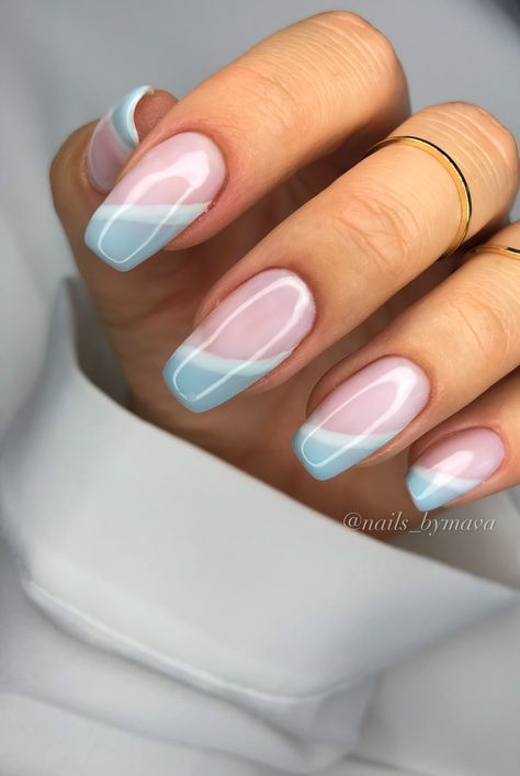 Asymmetrical Nails, Blue French Tips, Nail Tip Designs, Builder Gel Nails, French Tip Nail Designs, Ombre Acrylic Nails, Nails Stiletto, Glitter Gel Nails, French Tip Acrylic Nails