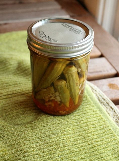 Ladyface Blog: Creole-Spiced Pickled Okra Pint Jar Recipes, Pickled Okra Recipes, Cajun And Creole Recipes, Pickled Foods, Creole Spice, Okra Recipe, Pickled Okra, Healthier Alternatives, Okra Recipes