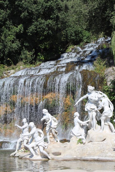 Reggia di Caserta | Fontana | Statue | Artemide Palace Of Caserta, Caserta Italy, The Enlightenment, Peter The Great, The Royal Palace, Hunting Lodge, Royal Palace, Versailles, Map Art