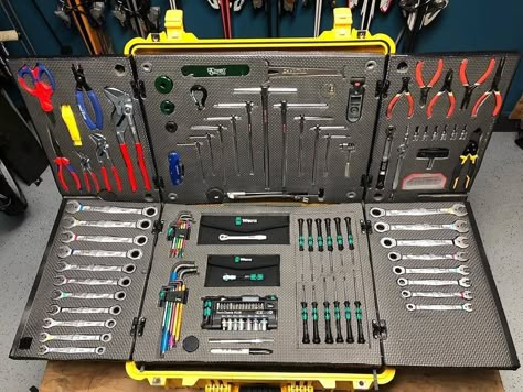 Cantilever Toolbox Tool Storage, Pelican Tool Case, Pelican Tool Box Ideas, Pelican Case Tool Storage, Pelican Case Ideas, Pelican Box, Toolbox Organization, Diy Toolbox, Milwaukee Tool Box