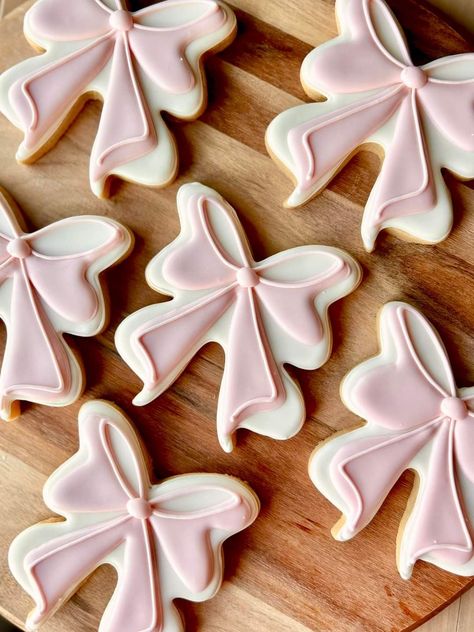 Princess Tea Party Cookies Decorated, Heart Bday Party, Pink And White Cookies, 18th Birthday Party Ideas Pink And Gold, Pink And Gold Desserts, She’s Tying The Knot Bow Theme Cookies, Pink Winter Wonderland Dessert Table, Pink Sweet Treats, Coquette Cookies Decorated