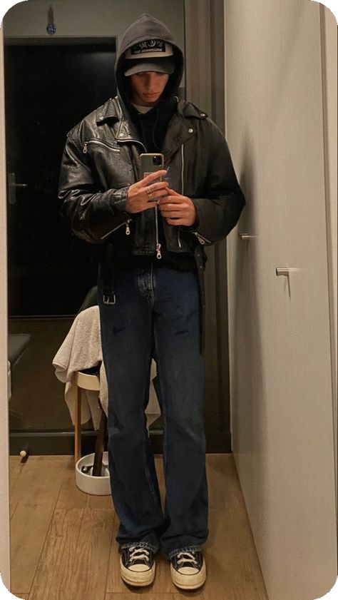 Men Outfit Leather Jacket, Jean Jacket Outfits Men, Black Denim Jacket Outfit, Baggy Jeans Outfits, Black Hoodie Outfit, Jacket Outfit Men, Biker Jacket Outfit, Black Leather Jacket Outfit, Denim Outfit Men