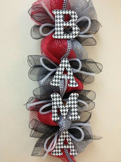 Bama Football Team Wreaths, Alabama Football Wreath, Alabama Wreath, Alabama Door Hanger, Alabama Crafts, Alabama Wreaths, Alabama Christmas, Football Wreaths, School Wreaths