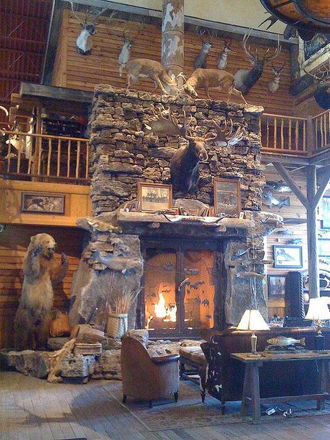 Trophy Rooms Hunting, Hunter Cabin, Ranch Plans, Rustic Stone Fireplace, Stone Fireplace Designs, Taxidermy Decor, Antler Mount, Taxidermy Display, Log Cabin Rustic