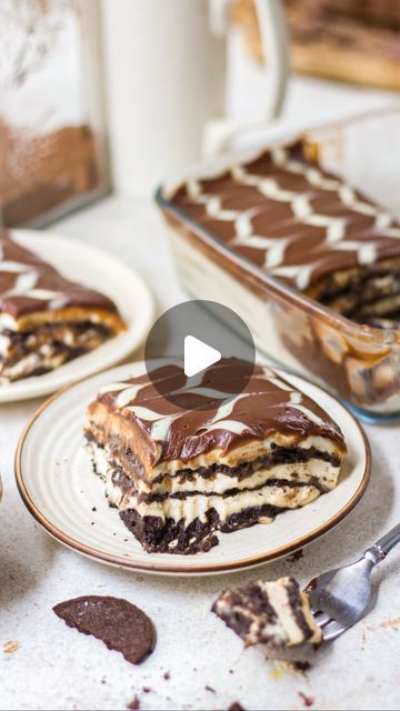 Milk Dessert Recipes Simple, Milkmaid Recipes Desserts, Chocolate Biscuit Pudding, Milk Recipes Dessert, Nestle Cream, Biscuit Pudding, Vanilla Biscuits, Easy Dessert Recipes, Condensed Milk Recipes