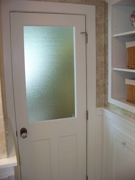 Victorian solid wood interior door. Bathroom Door Ideas Modern, Bathroom Doors Modern, Frosted Glass Bathroom Door, Bathroom Window Glass, Bathroom Door Ideas, Glass Bathroom Door, Windowless Bathroom, Glass Door Design, Bathroom Design Small Modern