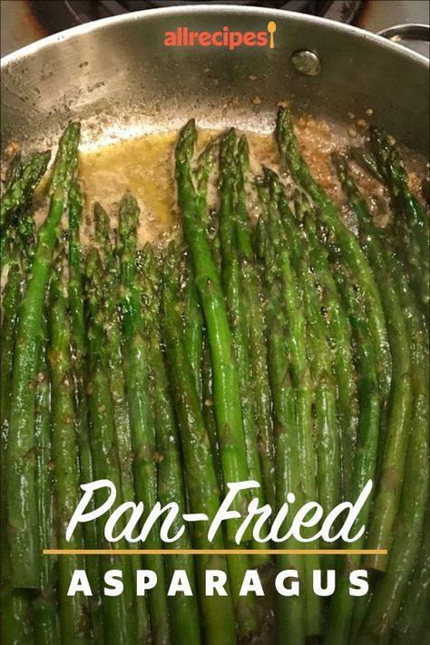 Cooked Asparagus Recipes, Italian Side Dish, Asparagus On The Stove, Pan Fried Asparagus, Fried Asparagus, Ways To Cook Asparagus, Cook Asparagus, Garlic Asparagus, Recipes Asparagus