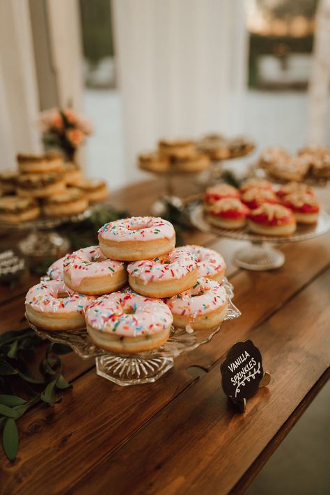 Donut Dessert Table, Doughnuts Wedding, Donuts Wedding, Doughnut Wedding Cake, Donut Wedding, Donut Display, Watters Wedding Dress, Wedding Donuts, Donut Dessert