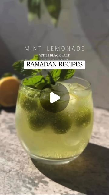 Mint Drinks, Mint Lemonade, Round Ice, Black Salt, Cup Of Water, Ramadan Recipes, Drink Dispenser, Lemon Water, Arabic Food