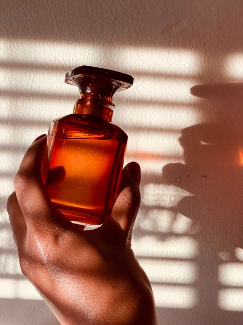 Fenty Perfume Aesthetic, Deep Orange Aesthetic, Fenty Perfume, Burnt Orange Aesthetic, Rihanna Perfume, Orange Perfume, Perfume Aesthetic, Spicy Honey, Perfume Packaging