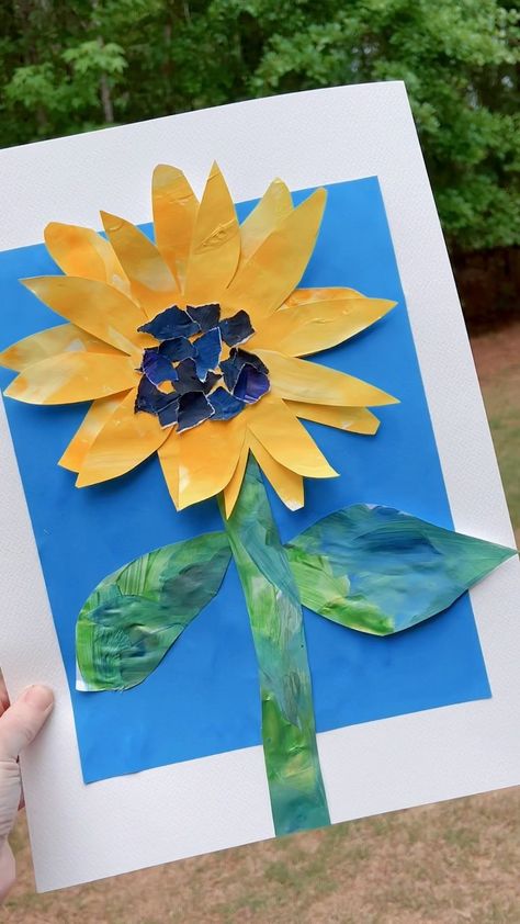 andrea.nelson.art on Instagram: Art shouldn’t be intimidating. If it feels like too much, modify it so it’s something that feels fun! #sunflower #sunflowerart #kidart… Sunflower Art Projects For Kids, Sunflower Art For Kids, Genesis Art, Sunflower Collage, Sunflower Art Project, Andrea Nelson Art, Cousin Camp, Sunflower Crafts, Birthday Display