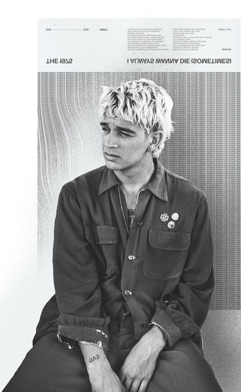 Matty Healy Superman Shirt, Matty Healy Bleached Hair, Matty Healy Blonde Hair, Blonde Matty Healy, Matty Healy Robbers, Matty Healy Blonde, Matty Healy Hair, Ratty Healy, Truman Black