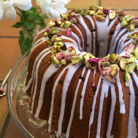 Pistachio Raspberry, Bundt Pan Recipes, Raspberry Rose, Full Fat Yogurt, Bundt Cake Pan, Pan Recipes, Bundt Cakes Recipes, Dried Rose Petals, Wedding Present