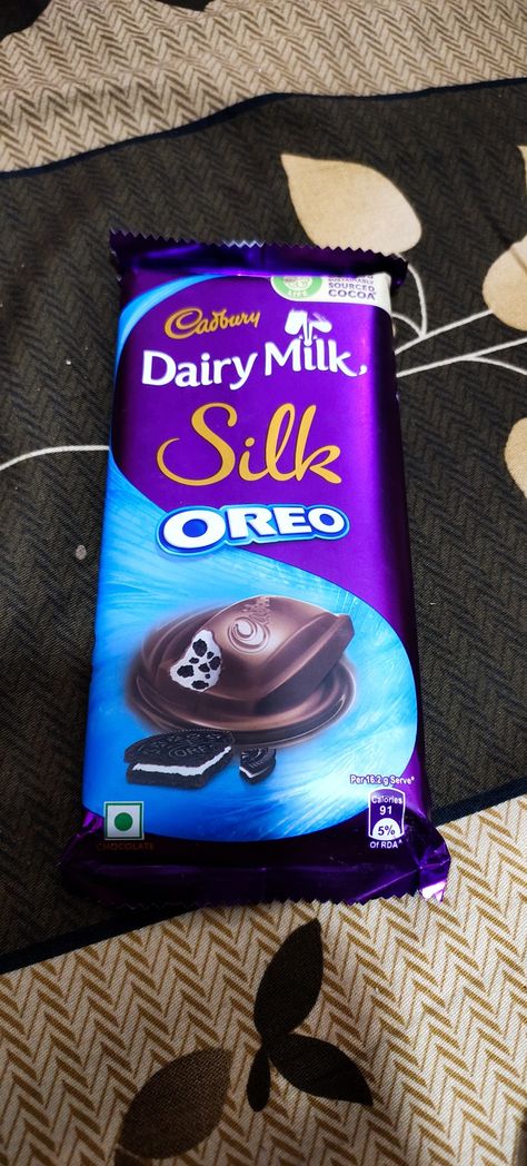 Dairy Milk Oreo Chocolate, Daily Milk Chocolate Photo, Dairy Milk Snap, Cadbury Snap, Jammu Snaps, Dairy Milk Chocolate Snap, Silk Oreo, Chocolate Snap, Chocolate Tumblr