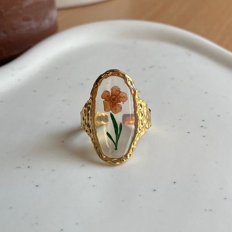 Beautiful Pressed Flower Ring Adjustable  18k Gold Plated Vintage Flower Rings, Wildflower Jewelry, Pearl Flower Ring, Rings With Stones, Fun Rings, Rings Cute, Flower Wedding Ring, Rainbow Ring, Flower Rings