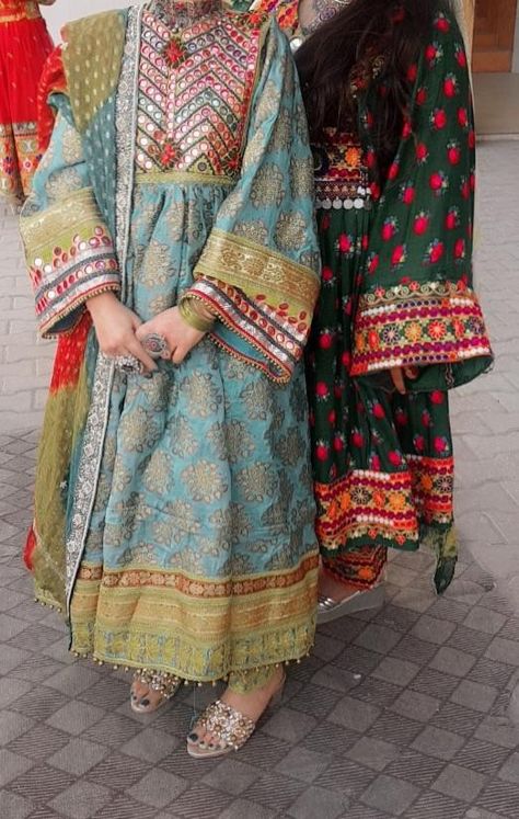 Hazaragi Dresses, Afghan Aesthetic, Cultural Dress, Afghani Clothes, Lace Dress Design, Frock Fashion, Designer Kurti Patterns, Trendy Shirt Designs, Simple Kurti Designs