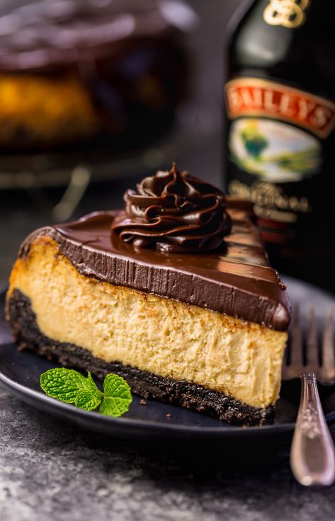 Baileys Irish Cream Cheesecake, Irish Cream Cheesecake, Baileys Cheesecake, Baker By Nature, Cream Cheesecake, Baileys Irish, Easy Cheesecake Recipes, Baileys Irish Cream, Easy Cheesecake