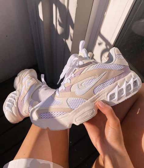 YesFootwear on Instagram: “LAST CHANCE! Get the last sizes of the Nike Zoom Air Fire Pearl White Iced Lilac 🔥 Tap product tag or use link in Bio to shop the Sneaker…” Nike Zoom Air Fire, Nike Zoom Air, Puma Trainers, Air Fire, Nike Wallpaper, Aesthetic Shoes, Bow Sneakers, Really Cute Outfits, Nike Air Zoom