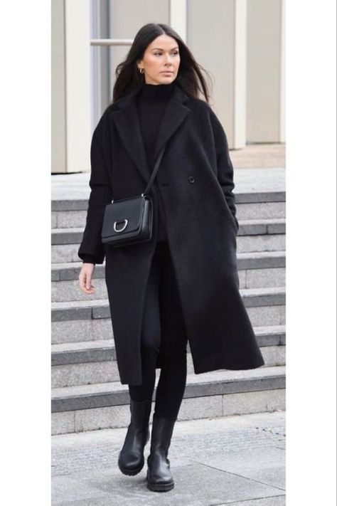 Bee Pretty Classic Black Coat Outfit, How To Style Black Coat Winter, Black Car Coat Outfit, Oversized Black Coat Outfit, Black Oversized Coat Outfit, Coat And Leggings Outfit, Black Coat Women Outfit, Long Black Coat Outfit Casual, Black Coat Outfit Women