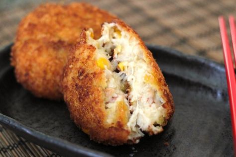 Cream Croquette Recipe, Cream Croquette, Crabmeat Recipes, Crab Croquettes, Croquette Recipe, Croquettes Recipe, Creamy Crab, Hawaiian Food, Japanese Dishes