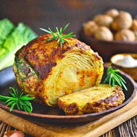 Whole Roasted Cabbage - LusciousRecipes Roasted Cabbage Recipes, Baked Caprese Chicken, Chicken Roll Ups, Roasted Cabbage, Cabbage Recipe, Chicken Rolls, Crustless Quiche, Spinach Dip, Cabbage Recipes