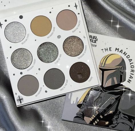 Full Size - 9 Shade Palette - New in Box Star Wars Makeup, Star Wars Colors, Galaxy Makeup, Box Beauty, Super Shock, Colourpop Cosmetics, Retail Market, Matte Metallic, Hand Mirror