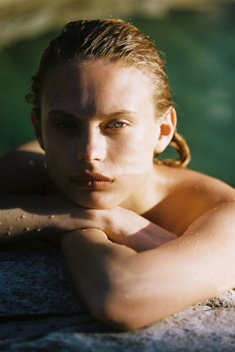 Revista 35mm - Cameron Hammond Poses In Water, Pool Editorial, Poses Street, Pool Shoot, Beach Editorial, Edisto Island, Cameron Hammond, Flowers Beach, Water Shoot