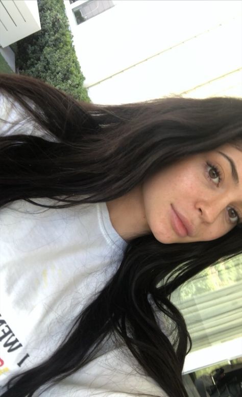 Maquillaje Kylie Jenner, Look Kylie Jenner, Looks Kylie Jenner, Trajes Kylie Jenner, Estilo Kylie Jenner, Jenner Makeup, Kylie Jenner Look, Kyle Jenner, Stylish Short Hair