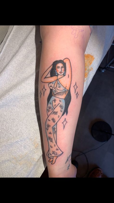 Cher Tattoo Ideas, Cher Tattoo, 70s Inspired Tattoos, 70s Tattoo Ideas, 70s Tattoo, Andrew Tattoo, 70s Cher, 70s Girl, Drawing Designs