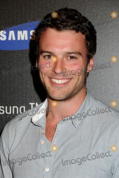 Peter Mooney. just GORG! Peter Mooney, Missy Peregrym, Gangster Films, Rookie Blue, Short Fiction, Lovely Smile, Hey Good Lookin, Celebrity List, Good Smile