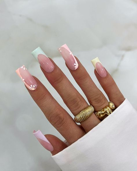 Spring Nails2023, Nails Looks, Nail Simple, Makeup 2023, Nail 2023, Holiday Acrylic Nails, April Nails, Nails Fun, Spring Acrylic Nails