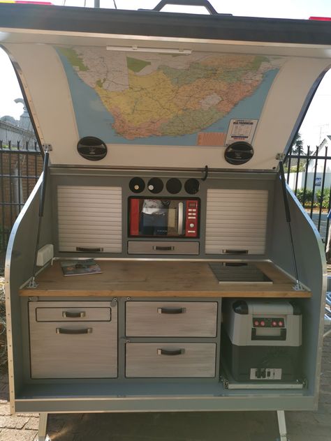 Teardrop Trailer Kitchen Ideas, Teardrop Trailer Kitchen, Teardrop Camper Kitchen, Teardrop Kitchen, Teardrop Trailer Interior, Hiker Trailer, Teardrop Trailer Camping, Teardrop Camper Interior, Off Road Teardrop Trailer